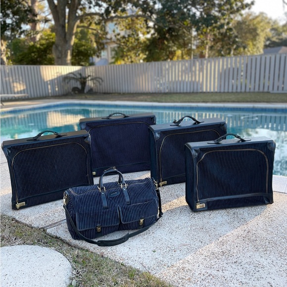 The French Company 1970s Vintage Luxury Luggage - Picture 1 of 14
